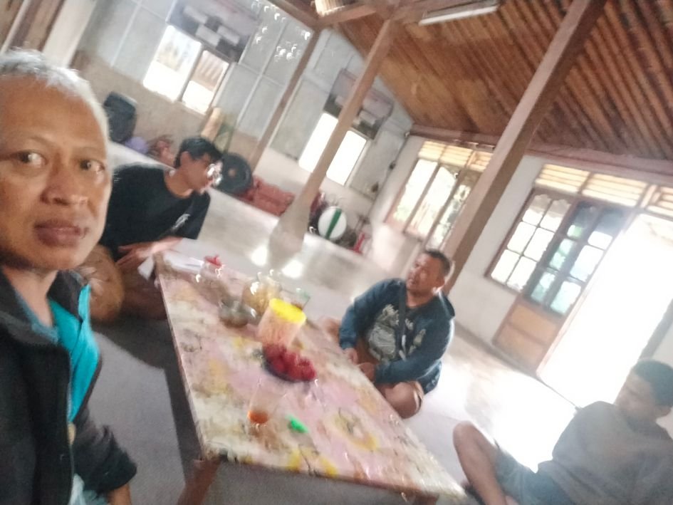 Rapat Rapet