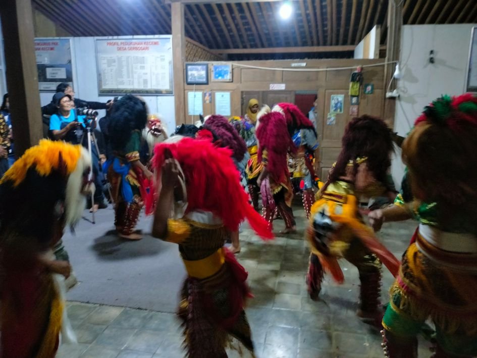 Aksi Dayak Grasak