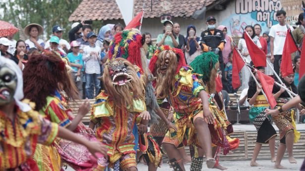 Merangkai Cuilan